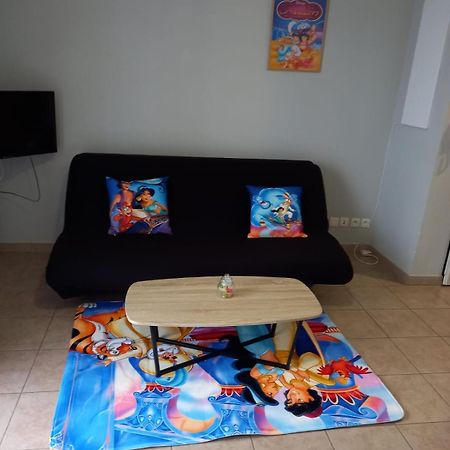 C101 Appartement Disneyland Монтеврен Экстерьер фото