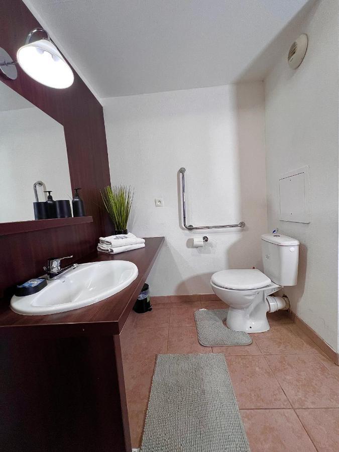 C101 Appartement Disneyland Монтеврен Экстерьер фото